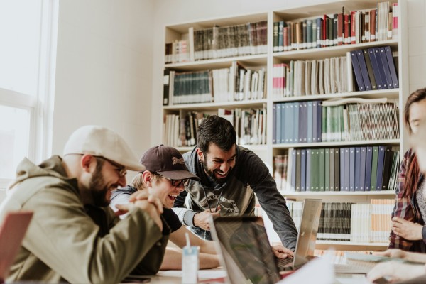 How to Choose the Right Country for Studying Abroad in 2025