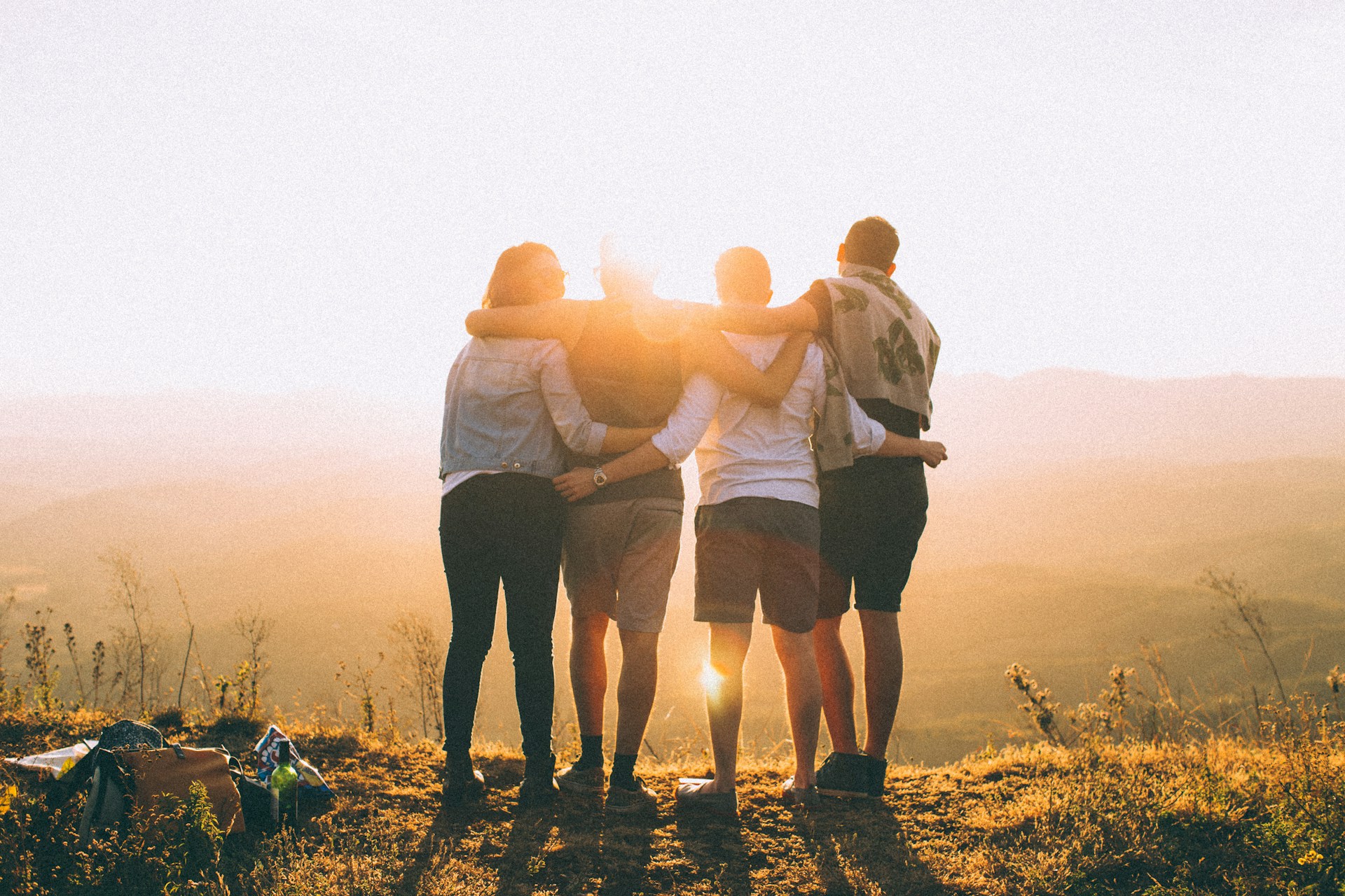 Stay Safe-Abroad---Stay-Connected-and-Aware-1749106428.jpg